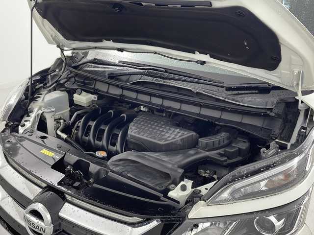 日産 セレナ ハイウェイスター 宮城県 2017(平29)年 7.9万km ブリリアントホワイトパール 2トーン セーフティパックB/エマージェンシーブレーキ/プロパイロット/車線逸脱警報/ソナー(F.R)/アラウンドビューモニター/純正11型フリップダウンモニター/両側パワースライドドア/インテリジェントミラー/純正9型ナビ/・BT.CD.DVD.SD.HDMI.USB/フロントスポイラー/純正16インチアルミホイール/ビルトインETC/ロールサンシェード/LEDヘッドライト/LEDフォグランプ/アイドリングストップ/プッシュスタート/スマートキー/横滑り防止機能