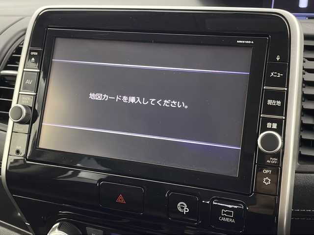 日産 セレナ ハイウェイスター 宮城県 2017(平29)年 7.9万km ブリリアントホワイトパール 2トーン セーフティパックB/エマージェンシーブレーキ/プロパイロット/車線逸脱警報/ソナー(F.R)/アラウンドビューモニター/純正11型フリップダウンモニター/両側パワースライドドア/インテリジェントミラー/純正9型ナビ/・BT.CD.DVD.SD.HDMI.USB/フロントスポイラー/純正16インチアルミホイール/ビルトインETC/ロールサンシェード/LEDヘッドライト/LEDフォグランプ/アイドリングストップ/プッシュスタート/スマートキー/横滑り防止機能