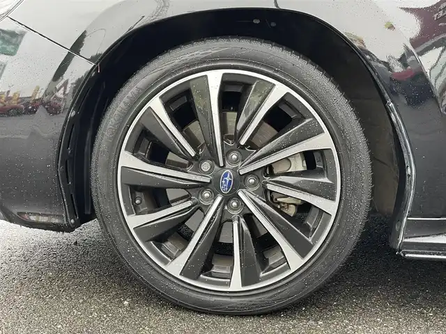 スバル レヴォーグ 1．8STIスポーツ EX 群馬県 2020(令2)年 7.2万km クリスタルブラックシリカ アイサイトX/・プリクラッシュブレーキ/・レーンキープアシスト/・車線逸脱防止機能/・後退時ブレーキアシスト/・追従付クルーズコントロール/純正11.6インチナビ/　　フルセグ/Bluetooth/ipod/    USB/FM/AM/AUX /    AppleCarPlay/AndroidAuto/バックモニター/フロント、サイドカメラ/STIサイド、リヤエアロ/赤茶革シート/前席パワーシート/全席シートヒーター/オートLEDヘッドライト/フロント、リヤフォグランプ/パワーバックドア/電動パーキングブレーキ/純正18AW/純正フロアマット/ビルドインETC
