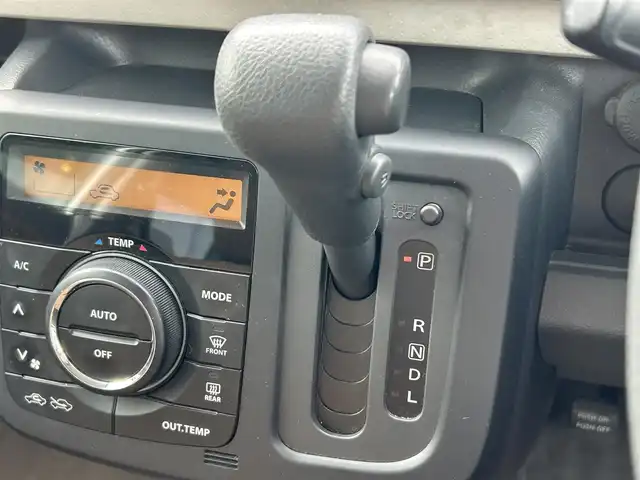 日産 モコ X 愛媛県 2012(平24)年 7.4万km スノーパールホワイト 7インチナビ/純正フロアマット/電格ミラー/ドアバイザー/布シート/ホイールキャップ/スマートキー/ハロゲンライト