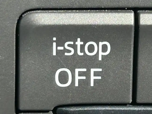 マツダ デミオ 13S ツーリング 熊本県 2018(平30)年 5.7万km ソウルレッドクリスタルM 純正7インチSDナビ/AM/FM/CD/DVD/TV/Bluetooth/フルセグTV/バックカメラ／全方位カメラ/ETC/ドライブレコーダー(前後）/ABS/横滑り防止装置/盗難防止装置/車間認知支援システム/ブラインドスポットモニター/交通標識認識システム/ドライバーアテンションアラート/ヘッドアップディスプレイ/コーナーセンサー（前後）/衝突被害軽減ブレーキ/レーダークルーズコントロール/レーンキープアシスト/布シート/シートヒーター（D/N)/LEDヘッドライト/オートライト/オートマチックハイビーム/プッシュスタート/アイドリングストップ/スマートキー/スペアキー/電動格納ミラー/ウィンカーミラー/ドアバイザー/純正フロアマット/15インチ純正AW/純正フロアマット