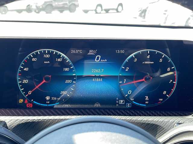 メルセデス・ベンツ Ａ１８０ スタイル 山口県 2018(平30)年 4.2万km 黒 スマートキー/プッシュスタート/ETC2.0/純正HDDナビ/(DTV/BT/USB/ラジオ)/レーダークルーズコントロール/パドルシフト/前席パワーシート/シートヒーター/オートエアコン/オートライト/レーンキープアシスト/スペアキー/シートキネティクス/アクティブステアリングアシスト/スタットレスタイヤ/保証書/取扱説明書/記録簿