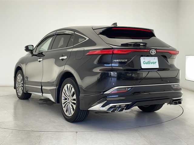 トヨタ ハリアー Z レザーパッケージ 千葉県 2023(令5)年 2.5万km プレシャスブラックパール モデリスタエアロパーツ/JBLサウンド/調光パノラマルーフ/純正ディスプレイオーディオ/フルセグTV/Bluetooth/Miracast/バックカメラ/全方位カメラ/前側ドライブレコーダー/デジタルインナーミラー/パワーバックドア/パワーシート/レザーシート/シートメモリー/シートヒーター/エアシート/ステアリングヒーター/トヨタセーフティセンス/純正ビルトインETC2.0/電光スカッフプレート