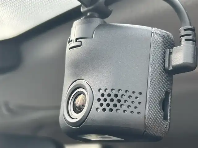 トヨタ アクア S 栃木県 2017(平29)年 6.2万km コバルトブルーメタリック トヨタセーフティセンス/社外7インチナビ/フルセグTV/DVD再生/Bluetooth/ドライブレコーダー/社外フロアマット/オートライト/オートハイビーム/スマートキー/プッシュスタート/ドアバイザー/横滑り防止装置