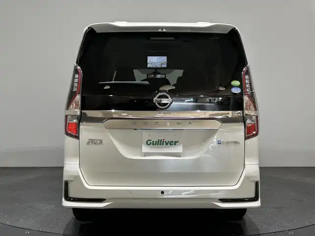 日産 セレナ e－パワー ハイウェイスター V 愛媛県 2020(令2)年 3.4万km ブリリアントホワイトパール ・１０型ナビ（フルセグＴＶ・ＢＴ・ＣＤ・ＤＶＤ・ＦＭ・ＡＭ・ＳＤ）/・全方位カメラ　/・前方ドラレコ　/・ＥＴＣ　/・１１型後席モニター　/・両側電動ドア　/・レーダークルーズコントロール　/・プロパイロット　/・レーンキープアシスト/・デジタルインナーミラー/・スマートキー