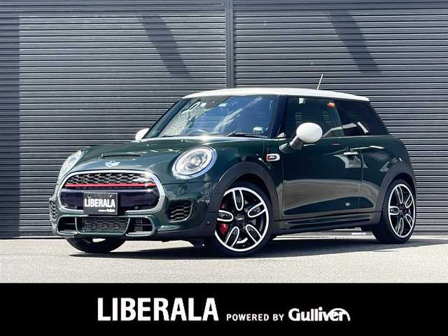 ＭＩＮＩ ミニ ジョンクーパーワークス 山梨県 2017(平29)年 5.7万km レベルグリーン SR/H/Kスピーカー /HUD /ACC /Bカメラ/純正ＨＤＤナビ/ＢＴ/エキサイトメントＰ/ドライビングモード/純正１８ＡＷ/ミラー型ＥＴＣ/取説/スペアキー/コンフォートＡ/インテリジェントＳ/ＰＤＣ/Ａライト/ＬＥＤヘッドライト