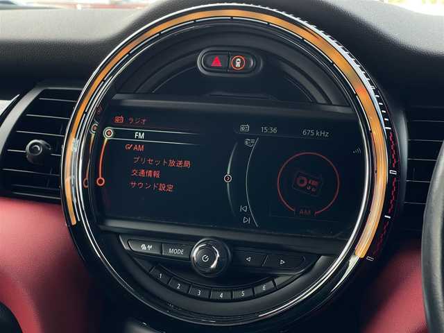 ＭＩＮＩ ミニ ジョンクーパーワークス 山梨県 2017(平29)年 5.7万km レベルグリーン SR/H/Kスピーカー /HUD /ACC /Bカメラ/純正ＨＤＤナビ/ＢＴ/エキサイトメントＰ/ドライビングモード/純正１８ＡＷ/ミラー型ＥＴＣ/取説/スペアキー/コンフォートＡ/インテリジェントＳ/ＰＤＣ/Ａライト/ＬＥＤヘッドライト