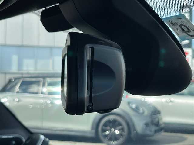 ＭＩＮＩ ミニ ジョンクーパーワークス 山梨県 2017(平29)年 5.7万km レベルグリーン SR/H/Kスピーカー /HUD /ACC /Bカメラ/純正ＨＤＤナビ/ＢＴ/エキサイトメントＰ/ドライビングモード/純正１８ＡＷ/ミラー型ＥＴＣ/取説/スペアキー/コンフォートＡ/インテリジェントＳ/ＰＤＣ/Ａライト/ＬＥＤヘッドライト