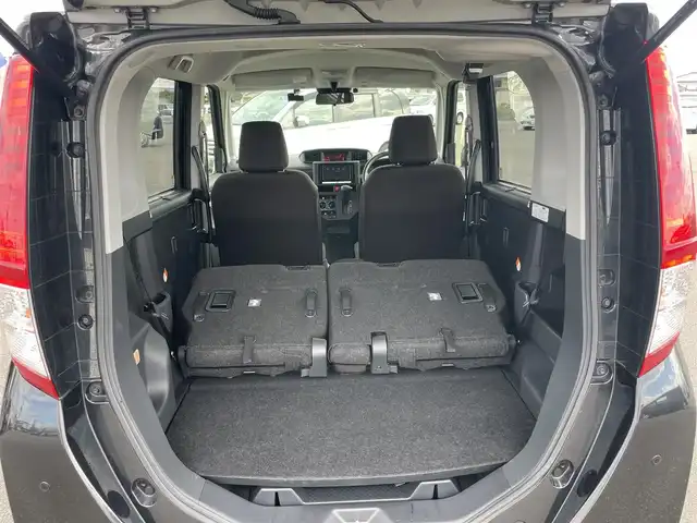 トヨタ ルーミー 大阪府 2022(令4)年 7.8万km ブラックマイカメタリック (株)IDOMが運営する【じしゃロン堺店】の自社ローン専用車両になります。/こちらは現金またはオートローンご利用時の価格です。自社ローンご希望の方は別途その旨お申付け下さい