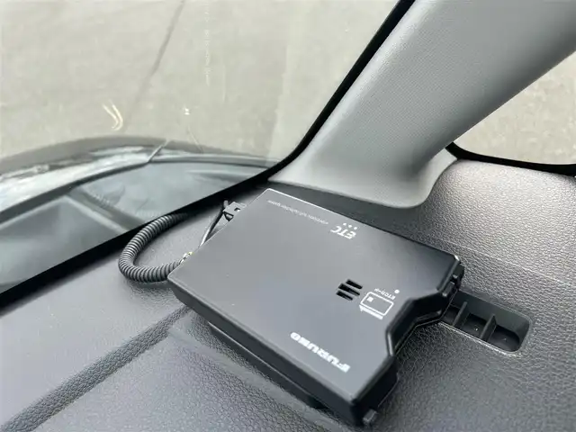 トヨタ ルーミー 大阪府 2022(令4)年 7.8万km ブラックマイカメタリック (株)IDOMが運営する【じしゃロン堺店】の自社ローン専用車両になります。/こちらは現金またはオートローンご利用時の価格です。自社ローンご希望の方は別途その旨お申付け下さい