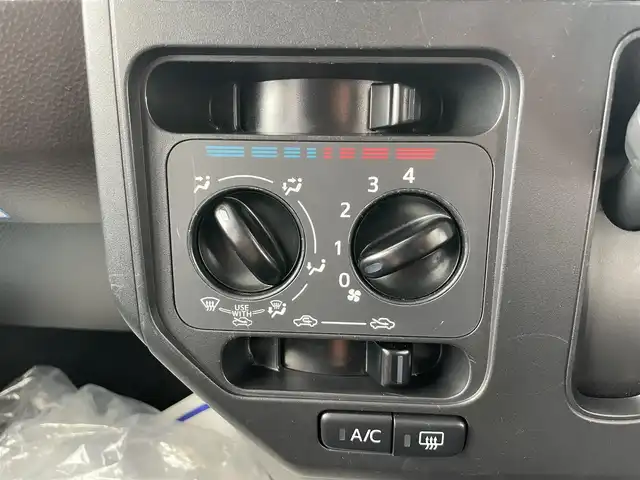 トヨタ ルーミー 大阪府 2022(令4)年 7.8万km ブラックマイカメタリック (株)IDOMが運営する【じしゃロン堺店】の自社ローン専用車両になります。/こちらは現金またはオートローンご利用時の価格です。自社ローンご希望の方は別途その旨お申付け下さい