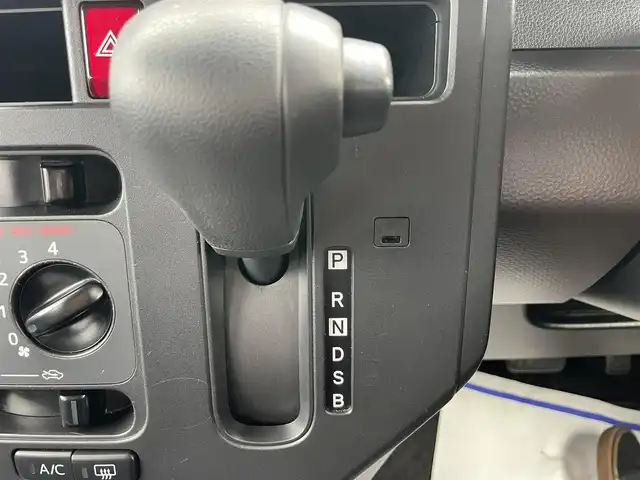 トヨタ ルーミー 大阪府 2022(令4)年 7.8万km ブラックマイカメタリック (株)IDOMが運営する【じしゃロン堺店】の自社ローン専用車両になります。/こちらは現金またはオートローンご利用時の価格です。自社ローンご希望の方は別途その旨お申付け下さい