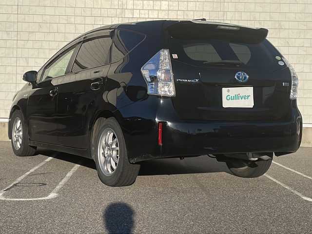 トヨタ プリウス α S 新潟県 2013(平25)年 17.7万km ブラック HDDナビ(NHZD-W62G)/フルセグテレビ/バックカメラ/ETC/LEDヘッドライト/フォグランプ/スペアキー1本