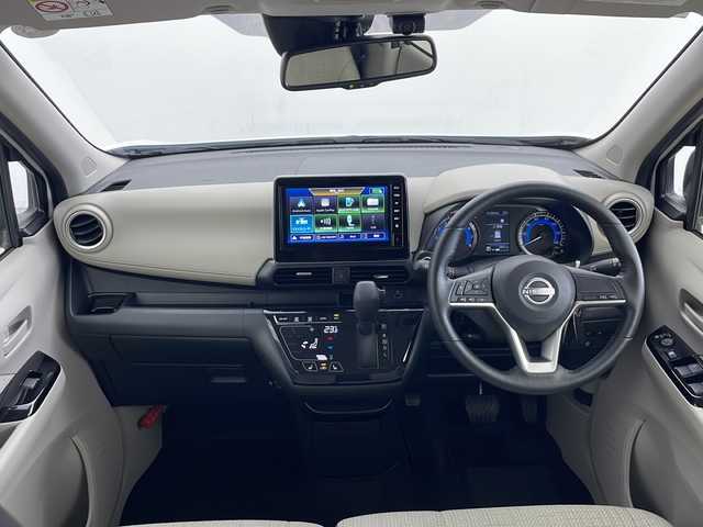 日産 デイズ X 秋田県 2024(令6)年 0.4万km 茶Ⅱ ４WD/純正メモリナビ/バックカメラ/前方ドライブレコーダー/車内録画/前後コーナーセンサー/ステアリングヒーター/純正AW/衝突被害軽減システム/盗難防止装置/前席シートヒーター/オートライト/オートマチックハイビーム/スマートキー/スペアキー