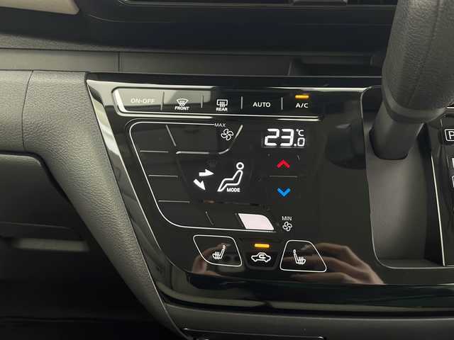 日産 デイズ X 秋田県 2024(令6)年 0.4万km 茶Ⅱ ４WD/純正メモリナビ/バックカメラ/前方ドライブレコーダー/車内録画/前後コーナーセンサー/ステアリングヒーター/純正AW/衝突被害軽減システム/盗難防止装置/前席シートヒーター/オートライト/オートマチックハイビーム/スマートキー/スペアキー