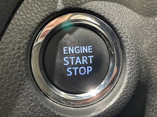 トヨタ ＲＡＶ４ G Zパッケージ 宮城県 2019(令1)年 3.2万km ホワイトパールクリスタルシャイン 4WD/寒冷地仕様/サンルーフ/デジタルインナーミラー/トヨタセーフティセンス/・プリクラッシュセーフティ/・レーントレーシングアシスト/・レーダークルーズコントロール/・オートマチックハイビーム/・ロードサインアシスト/・先行者発進告知/・ブラインドスポットモニター/ALPINE製SDナビ/・バックカメラ/・Bluetooth/CD/フルセグTV/・社外ビルトインETC/・社外ドライブレコーダー/オートブレーキホールド/電子パーキング/パーキングアシスト/ダウンヒルアシストコントロール/MTモード付きAT/前後コーナーセンサー/ルーフレール/レザーシート/・エアーシート（運転席/助手席）/・ヒートシーター（運転席/助手席）/・パワーシート（運転席）/ステアリングスイッチ/・ステアリングヒーター/LEDヘッドライト/・オートライト/・フォグランプ/純正アルミホイール/純正フロアマット