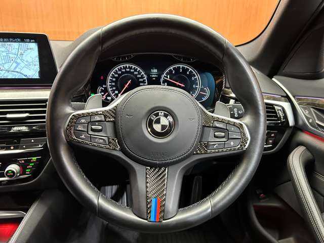 ＢＭＷ ５３０ｉ ツーリング Mスポーツ 千葉県 2018(平30)年 3.7万km アルピンホワイトⅢ ACC /黒革シート　/HUD　/ナビ　/TV　/360°Bluetooth接続　/ディスプレイキー　/電動リアゲート　/LEDヘッドライト　/ARGRAY匠マフラー　/シートヒーター/パーキングアシストプラス　/ドライビングアシストプラス　/ETC