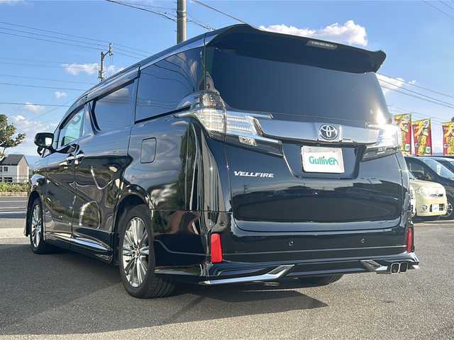 トヨタ ヴェルファイア Z Aエディション 香川県 2017(平29)年 10.8万km ブラック 11インチアルパインナビ（フルセグTV/BT/DVD/HDMI）/アルパイン製フリップダウンモニター/サンルーフ/両側パワースライドドア/バックカメラ/パワーバックドア/3列シート/360度ドラレコ/モデリスタエアロ（フロント，サイド，リア）/コーナーセンサー/ETC