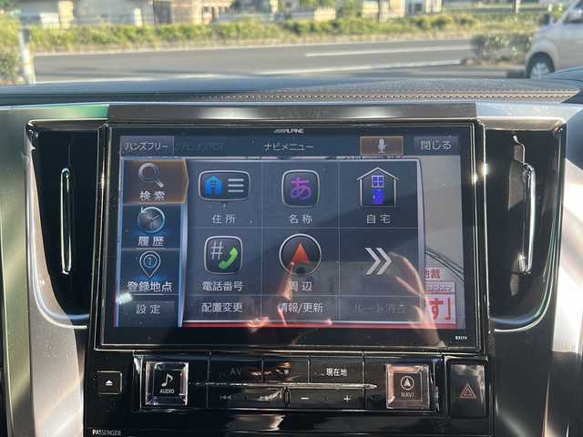 トヨタ ヴェルファイア Z Aエディション 香川県 2017(平29)年 10.8万km ブラック 11インチアルパインナビ（フルセグTV/BT/DVD/HDMI）/アルパイン製フリップダウンモニター/サンルーフ/両側パワースライドドア/バックカメラ/パワーバックドア/3列シート/360度ドラレコ/モデリスタエアロ（フロント，サイド，リア）/コーナーセンサー/ETC