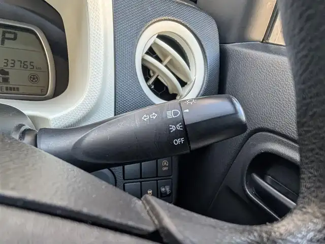 スズキ アルト L 埼玉県 2017(平29)年 3.4万km ブルーイッシュブラックパール3 純正オーディオ/　┗CD/AM・FM/AUX端子/ドアバイザー/アイドリングストップ/シートヒーター（運転席）