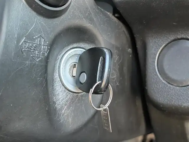 スズキ アルト L 埼玉県 2017(平29)年 3.4万km ブルーイッシュブラックパール3 純正オーディオ/　┗CD/AM・FM/AUX端子/ドアバイザー/アイドリングストップ/シートヒーター（運転席）