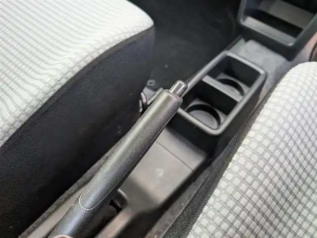 スズキ アルト L 埼玉県 2017(平29)年 3.4万km ブルーイッシュブラックパール3 純正オーディオ/　┗CD/AM・FM/AUX端子/ドアバイザー/アイドリングストップ/シートヒーター（運転席）