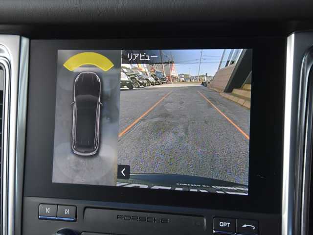 ポルシェ マカン GTS 和歌山県 2016(平28)年 4.6万km 白 ベージュ革 /純OP20AW /スポエグ /エントリー＆ドライブ/PASM /純ナビ /360度カメラ /LKA /オートテールゲート /BOSEサウンド /前後ドラレコ /パドルシフト /アイドリングストップ /パワーシート /シートヒーター /ETC