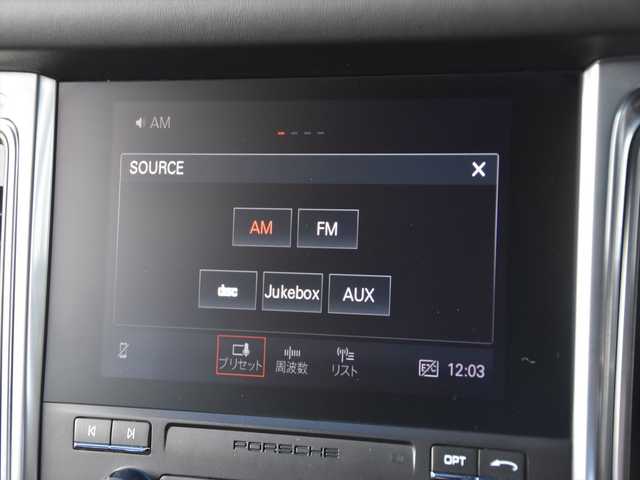 ポルシェ マカン GTS 和歌山県 2016(平28)年 4.6万km 白 ベージュ革 /純OP20AW /スポエグ /エントリー＆ドライブ/PASM /純ナビ /360度カメラ /LKA /オートテールゲート /BOSEサウンド /前後ドラレコ /パドルシフト /アイドリングストップ /パワーシート /シートヒーター /ETC