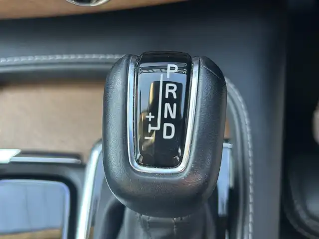 ボルボ ＸＣ９０ D5 AWD インスクリプション 福岡県 2021(令3)年 4.7万km オニキスブラックP パノラマスライディングルーフ/Ｂｏｗｅｒｓ＆Ｗｉｌｋｉｎｓ　/インテリセーフ/アダプティブクルーズコントロール/レーンキープアシスト/ブラインドスポットモニター/ヘッドアップディスプレイ/純正ナビ/Applecarplay/androidauto/全方位カメラ/黒革シート/前席マッサージ/前席エアシート　/シートヒーター/デジタルインナーミラー　/LEDヘッドライト/オートハイビーム/純正20インチアルミホイール/ETC/スペアキー×1