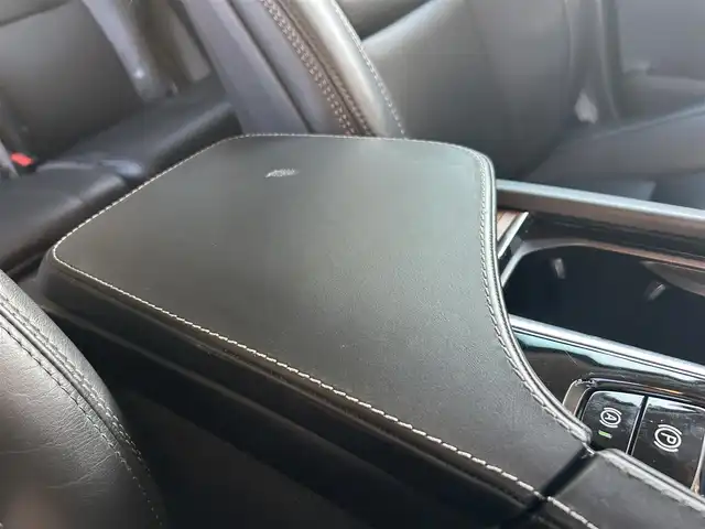 ボルボ ＸＣ９０ D5 AWD インスクリプション 福岡県 2021(令3)年 4.7万km オニキスブラックP パノラマスライディングルーフ/Ｂｏｗｅｒｓ＆Ｗｉｌｋｉｎｓ　/インテリセーフ/アダプティブクルーズコントロール/レーンキープアシスト/ブラインドスポットモニター/ヘッドアップディスプレイ/純正ナビ/Applecarplay/androidauto/全方位カメラ/黒革シート/前席マッサージ/前席エアシート　/シートヒーター/デジタルインナーミラー　/LEDヘッドライト/オートハイビーム/純正20インチアルミホイール/ETC/スペアキー×1