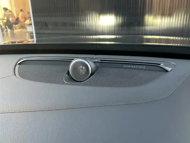 ボルボ ＸＣ９０ D5 AWD インスクリプション 福岡県 2021(令3)年 4.7万km オニキスブラックP パノラマスライディングルーフ/Ｂｏｗｅｒｓ＆Ｗｉｌｋｉｎｓ　/インテリセーフ/アダプティブクルーズコントロール/レーンキープアシスト/ブラインドスポットモニター/ヘッドアップディスプレイ/純正ナビ/Applecarplay/androidauto/全方位カメラ/黒革シート/前席マッサージ/前席エアシート　/シートヒーター/デジタルインナーミラー　/LEDヘッドライト/オートハイビーム/純正20インチアルミホイール/ETC/スペアキー×1