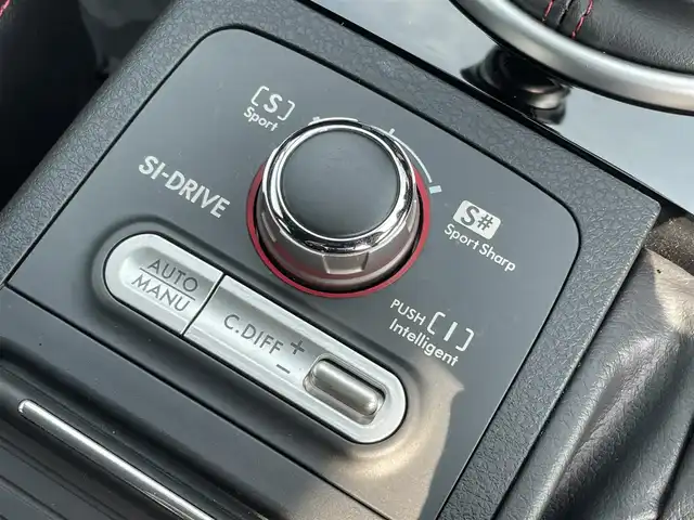スバル ＷＲＸ ＳＴＩ STI 青森県 2018(平30)年 4万km アイスシルバーメタリック 社外ナビ/バックカメラ/フルセグTV/Bluetooth/横滑り防止装置/レザーシート/純正ＡＷ18インチ