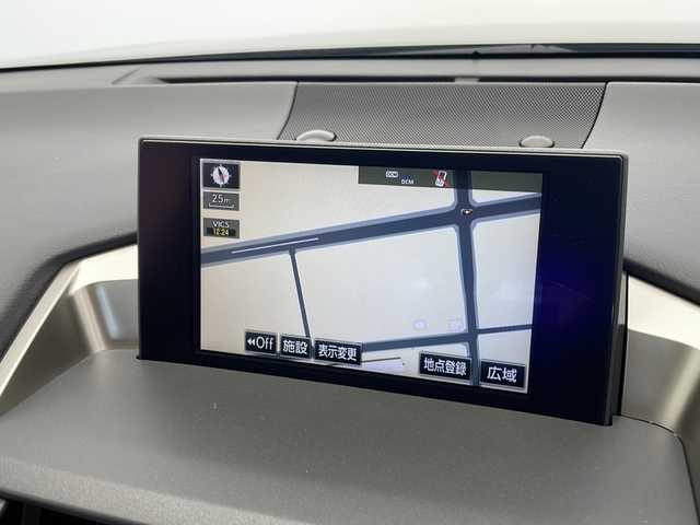 レクサス ＮＸ 200t Iパッケージ 愛知県 2015(平27)年 4.7万km ソニックチタニウム 純正７型SDナビ/三眼LEDヘッドライト/本革シート/クルーズコントロール/フルセグ/CD/DVD/Bluetooth/バックカメラ/純正アルミホイール/パワーシート/パドルシフト/ステアリングヒーター/ドライブレコーダー/ETC/ステアリングスイッチ/スマートキー/プッシュスタート
