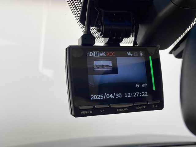 レクサス ＮＸ 200t Iパッケージ 愛知県 2015(平27)年 4.7万km ソニックチタニウム 純正７型SDナビ/三眼LEDヘッドライト/本革シート/クルーズコントロール/フルセグ/CD/DVD/Bluetooth/バックカメラ/純正アルミホイール/パワーシート/パドルシフト/ステアリングヒーター/ドライブレコーダー/ETC/ステアリングスイッチ/スマートキー/プッシュスタート