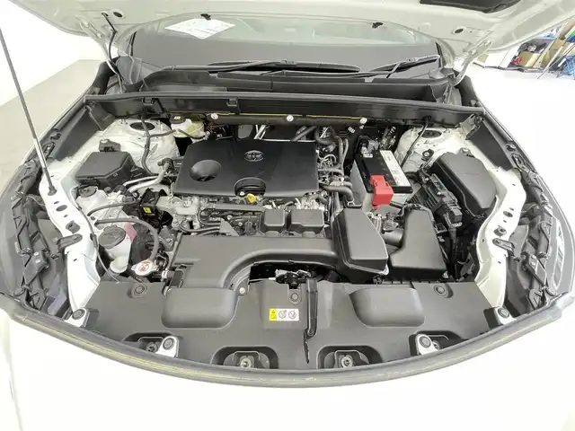 トヨタ ハリアー Z 千葉県 2021(令3)年 2.9万km ブラック トヨタセーフティセンス/・プリクラッシュセーフティ/・レーントレーシングアシスト/・ブラインドスポットモニター/・クリアランスソナー/・ロードサインアシスト/・アダプティブクルーズコントロール/コネクティッドナビ付12.3インチディスプレイオーディオ/・Bluetooth/・Miracast/・AUX/・USB/・フルセグTV/JBLサウンドシステム/アラウンドビューモニター/LEDオートライト/D席パワーシート/純正19インチアルミホイール/パワーバックドア/デジタルインナーミラー/パーキングスイッチ/ブレーキホールド/革巻きステアリング/ステアリングスイッチ/純正フロアマット/スマートキー/プッシュスタート/ビルトインETC2.0