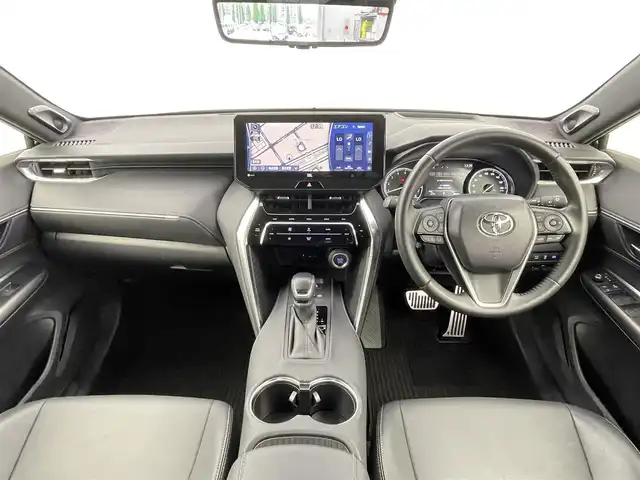 トヨタ ハリアー Z 千葉県 2021(令3)年 2.9万km ブラック トヨタセーフティセンス/・プリクラッシュセーフティ/・レーントレーシングアシスト/・ブラインドスポットモニター/・クリアランスソナー/・ロードサインアシスト/・アダプティブクルーズコントロール/コネクティッドナビ付12.3インチディスプレイオーディオ/・Bluetooth/・Miracast/・AUX/・USB/・フルセグTV/JBLサウンドシステム/アラウンドビューモニター/LEDオートライト/D席パワーシート/純正19インチアルミホイール/パワーバックドア/デジタルインナーミラー/パーキングスイッチ/ブレーキホールド/革巻きステアリング/ステアリングスイッチ/純正フロアマット/スマートキー/プッシュスタート/ビルトインETC2.0