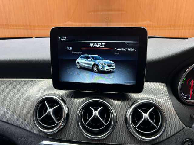 メルセデス・ベンツ ＧＬＡ２２０ 4マチック 千葉県 2017(平29)年 3.8万km キャニオンベージュ レーダーセーフティＰＫＧ　/純正ナビ　/バックカメラ　/ＥＴＣ　/黒革シート　/シートヒーター　/パワーバックドア