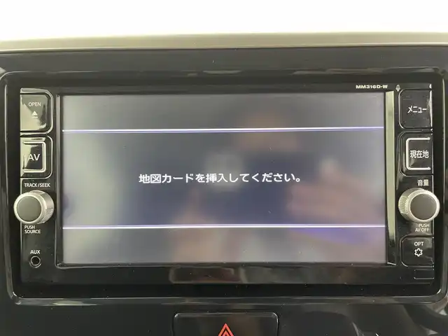 日産 デイズ ルークス 富山県 2017(平29)年 2.5万km スパークリングレッド/ブラック 純正ナビ（AM/FM/CD/DVD/SD/AUX/USB/BT）/フルセグTV/アラウンドビューモニター/両側パワースライドドア/衝突軽減ブレーキ/オートマチックハイビーム/ETC/ドライブレコーダー前方/LEDヘッドライト/純正14インチAW/プッシュスタート/アイドリングストップ/保証書/純正フロアマット