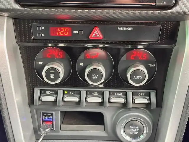 トヨタ ８６ GT 宮城県 2017(平29)年 5.1万km アズライトブルー モデリスタフロントスポイラー/モデリスタサイドスカート/モデリスタトランクスポイラー/社外マフラー純正マフラー車載有/momoステアリング純正ステアリング車載有/純正ナビ（NSZT-W66T）/・CD/DVD/・Bluetooth/・フルセグTV/バックカメラ/ETC/LEDヘッドランプ/フォグランプ/オートライト/スマートキー＆プッシュスタート/電動格納ミラー/純正17インチAW/純正フロアマット