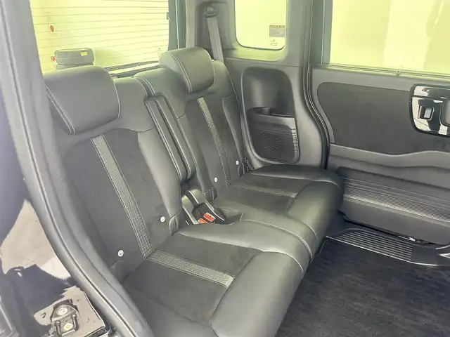 ホンダ Ｎ ＢＯＸ カスタム L ターボ 愛知県 2022(令4)年 2.5万km クリスタルブラックパール ・純正9インチ/・Bluetooth/・バックカメラ/・フルセグTV/・ホンダセンシング/・衝突被害軽減システム/・横滑り防止装置/・コーナーセンサー/・クルーズコントロール/・レーンキープアシスト/・オートライト/・LEDヘッドライト/・LEDフォグランプ/・両側パワースライドドア/・シートヒーター/・純正AW/・プッシュスタート/・スマートキー/・スペアキー/・ETC/・ドライブレコーダー