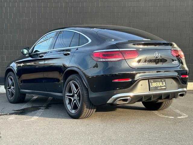 メルセデス・ベンツ ＧＬＣ２２０ d 4マチック クーペ AMGライン 埼玉県 2020(令2)年 5.3万km オブシディアンブラック サンルーフ/黒ハーフレザーシート/純正HDDナビ/（Bluetooth/USB/フルセグ）/全方位カメラ/ブルメスターサウンド/オートテールゲート/アダプティブクルーズコントロール/ＢＳＭ/純正１９インチアルミホイール/ETC