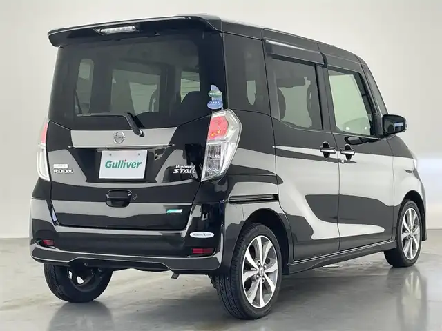 日産 デイズ ルークス ハイウェイスターX Gパッケージ 愛知県 2014(平26)年 8.4万km ブラック 純正ナビ　フルセグＴＶ　Ｂｌｕｅｔｏｏｔｈ　ＤＶＤ　アラウンドビューモニター　両側電動スライドドア　ＥＴＣ　純正後席モニター　オートライト　ＬＥＤヘッドライト　フォグランプ　プッシュスタート　禁煙車