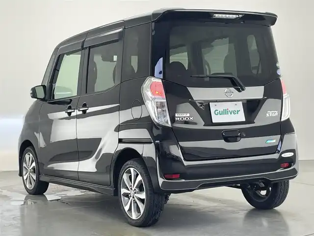 日産 デイズ ルークス ハイウェイスターX Gパッケージ 愛知県 2014(平26)年 8.4万km ブラック 純正ナビ　フルセグＴＶ　Ｂｌｕｅｔｏｏｔｈ　ＤＶＤ　アラウンドビューモニター　両側電動スライドドア　ＥＴＣ　純正後席モニター　オートライト　ＬＥＤヘッドライト　フォグランプ　プッシュスタート　禁煙車