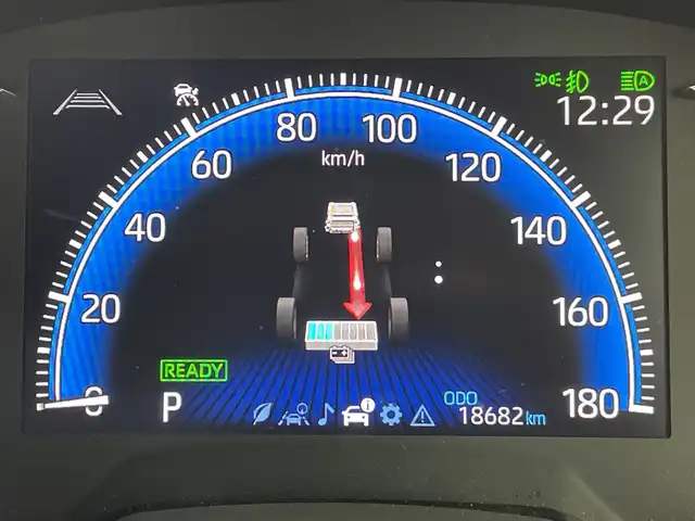 トヨタ ノア ハイブリッド S－Z 愛知県 2023(令5)年 1.9万km ホワイトパールクリスタルシャイン 純正8型ディスプレイオーディオ/・Bluetooth/・AppleCarPlay/バックカメラ/両側パワースライドドア/シートヒーター/レーダークルーズコントロール　/衝突軽減ブレーキ/レーンキープアシスト/オートマチックハイビーム/前後コーナーセンサー/ハーフレザーシート/純正17インチアルミホイール/ビルトインＥＴＣ２．０　/LEDヘッドライト/スマートキー