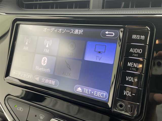 トヨタ アクア クロスオーバー 茨城県 2018(平30)年 1.5万km ホワイトパールクリスタルシャイン 純正ナビ/フルセグ/衝突被害軽減ブレーキ/車線逸脱抑制装置/オートマチックハイビーム/クリアランスソナー/ETC/純正16インチAW/オールシーズンタイヤ