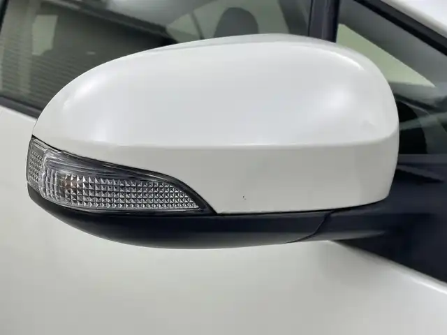 トヨタ アクア クロスオーバー 茨城県 2018(平30)年 1.5万km ホワイトパールクリスタルシャイン 純正ナビ/フルセグ/衝突被害軽減ブレーキ/車線逸脱抑制装置/オートマチックハイビーム/クリアランスソナー/ETC/純正16インチAW/オールシーズンタイヤ