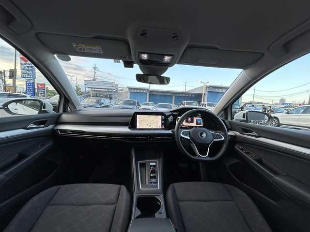 フォルクスワーゲン ＶＷ ゴルフ TDI アクティブアドバンス 滋賀県 2022(令4)年 3.4万km 白 ワンオーナー/純正ナビ/Bカメラ/フルセグTV/BT/USB/Apple car play/LEDヘッドライト/シートヒーター/ステアリングヒーター/ACC/LKA/BSM