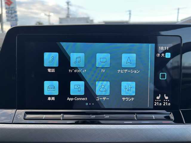 フォルクスワーゲン ＶＷ ゴルフ TDI アクティブアドバンス 滋賀県 2022(令4)年 3.4万km 白 ワンオーナー/純正ナビ/Bカメラ/フルセグTV/BT/USB/Apple car play/LEDヘッドライト/シートヒーター/ステアリングヒーター/ACC/LKA/BSM