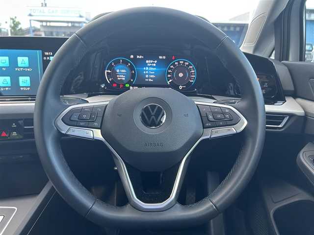 フォルクスワーゲン ＶＷ ゴルフ TDI アクティブアドバンス 滋賀県 2022(令4)年 3.4万km 白 ワンオーナー/純正ナビ/Bカメラ/フルセグTV/BT/USB/Apple car play/LEDヘッドライト/シートヒーター/ステアリングヒーター/ACC/LKA/BSM