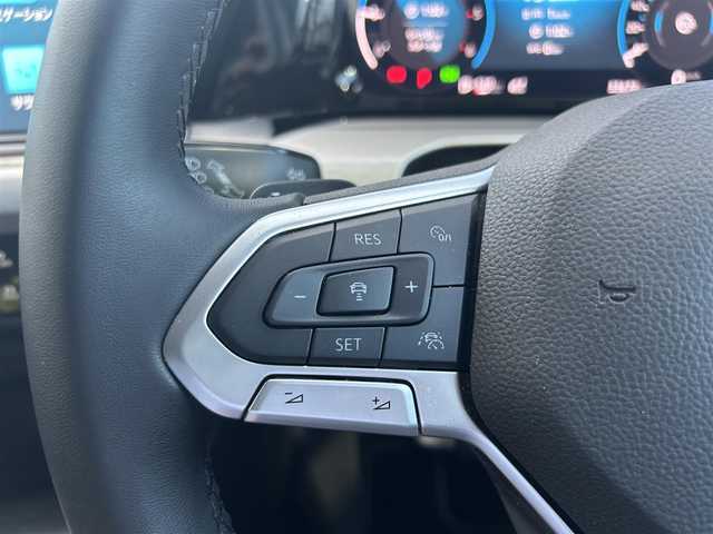 フォルクスワーゲン ＶＷ ゴルフ TDI アクティブアドバンス 滋賀県 2022(令4)年 3.4万km 白 ワンオーナー/純正ナビ/Bカメラ/フルセグTV/BT/USB/Apple car play/LEDヘッドライト/シートヒーター/ステアリングヒーター/ACC/LKA/BSM